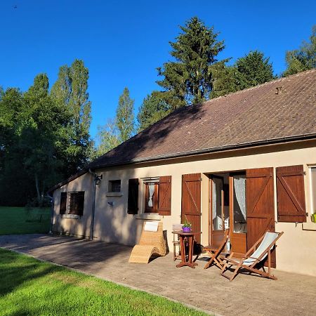 Prince des carrés Saint-Malo-en-Donziois Exterior foto